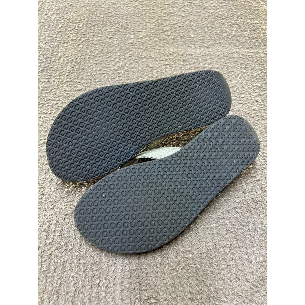LL Bean Womens Polka Dot Flip Flop Sandals Sage Green 8 Medium 287332